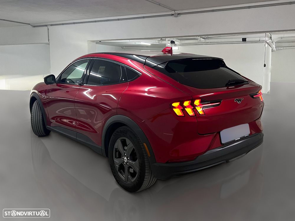 Ford Mustang Mach-E 2021 photo 2