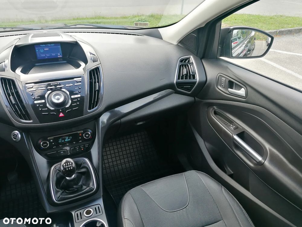 Ford Kuga 2.0 TDCi Titanium - 14