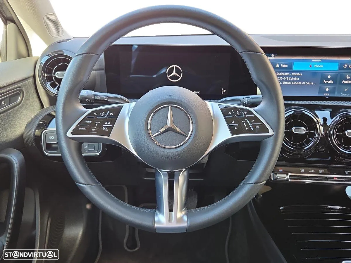 Mercedes-Benz A 200 Standard - 13