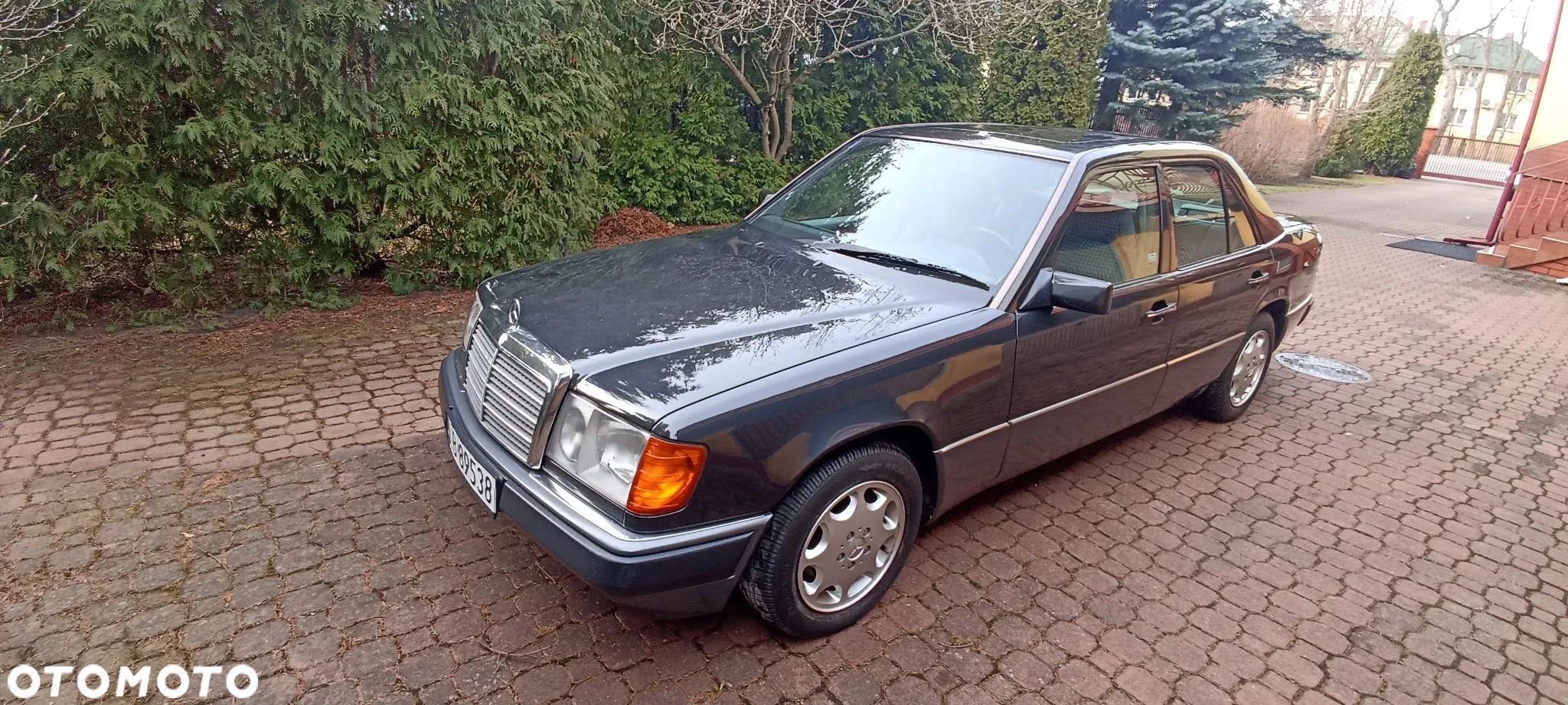 Mercedes-Benz W124 (1984-1993) - 1