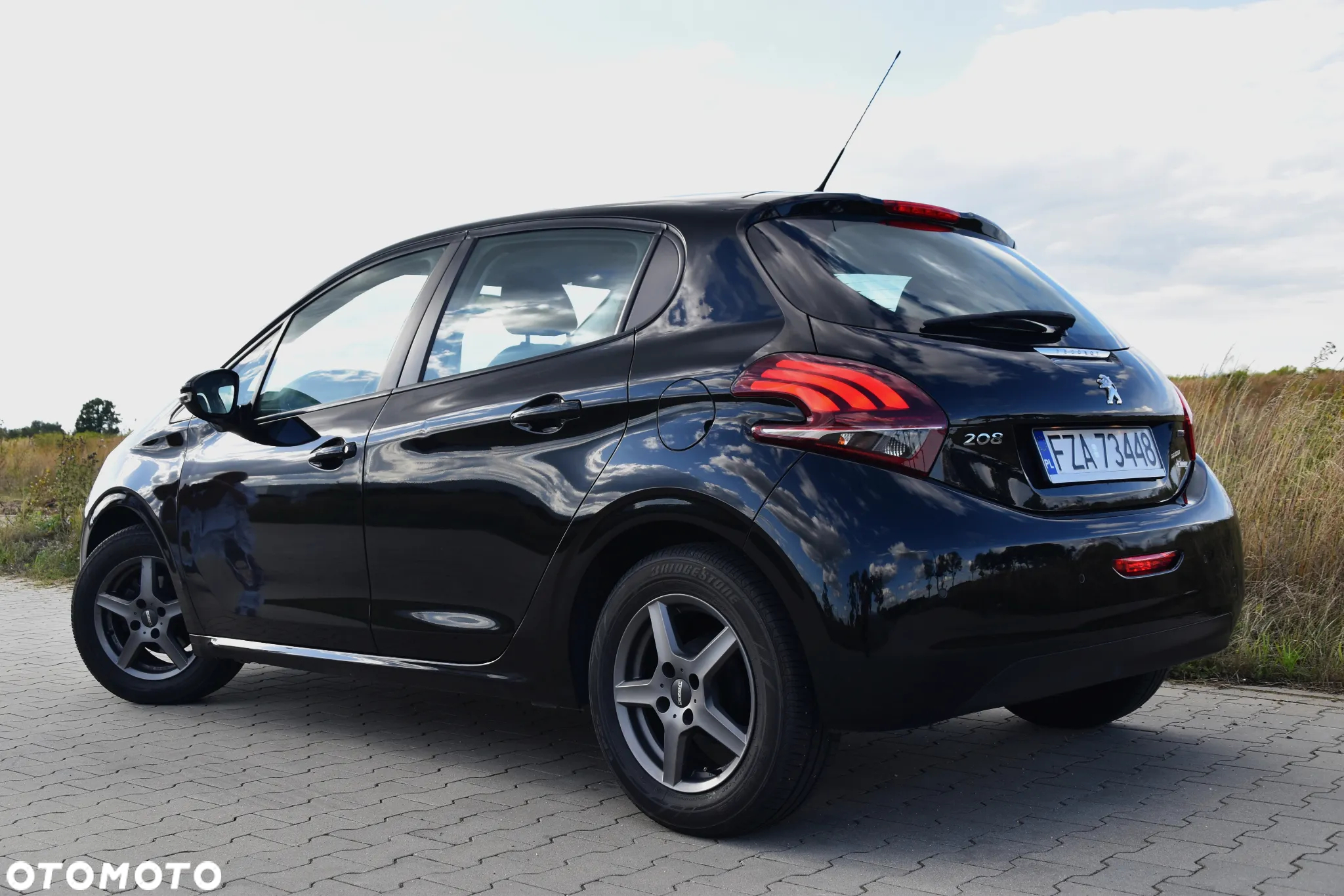 Peugeot 208 1.2 PureTech Allure - 7