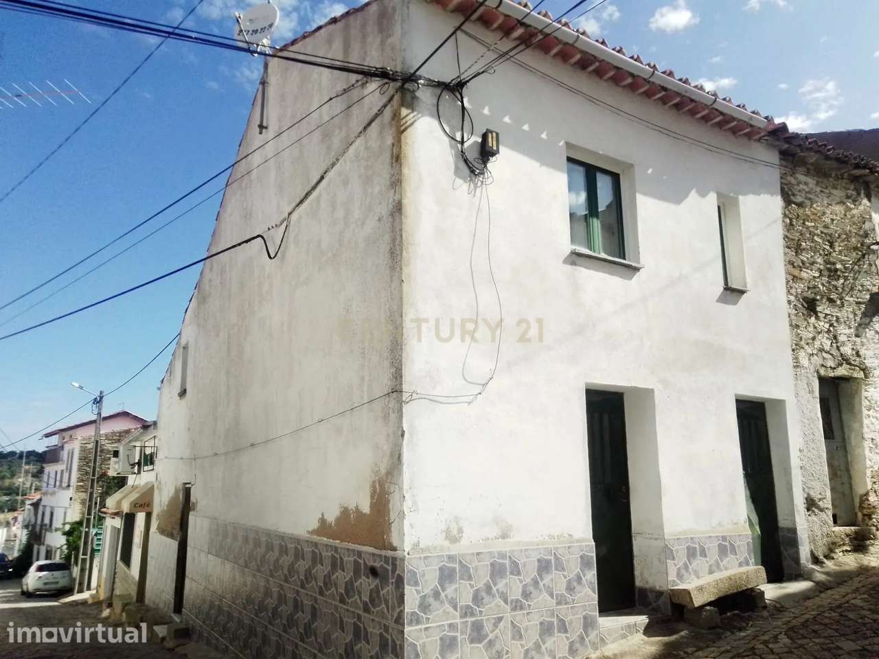 Moradia para Remodelação| Café | Loja  em Rosmaninhal, Idanha-a-Nova - Grande imagem: 2/8