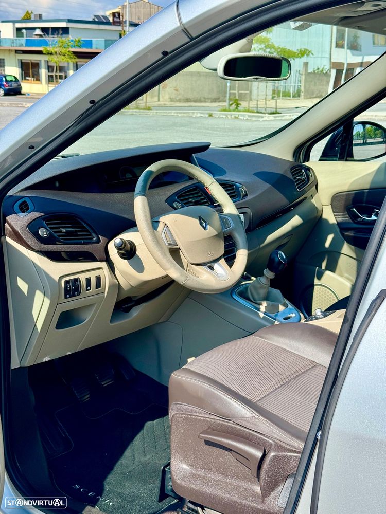 Renault Scénic 1.5 dCi Dynamique S - 9
