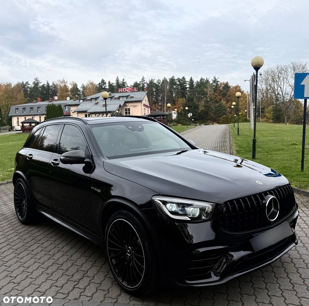 Mercedes-Benz GLC - 4