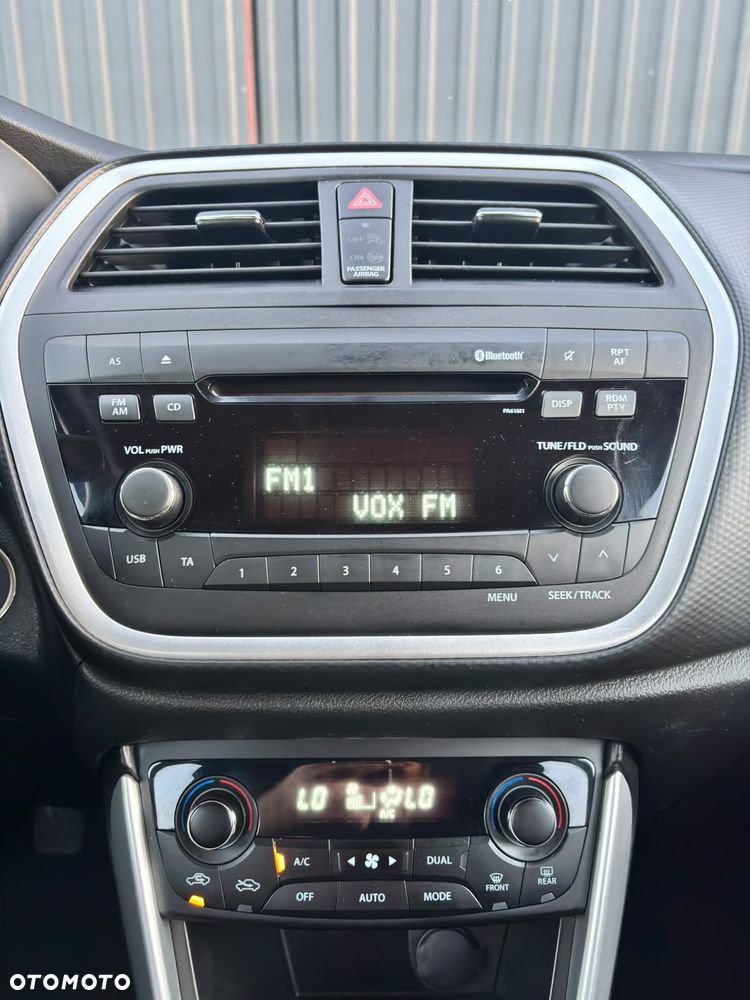 Suzuki SX4 S-Cross 1.6 DDiS Premium Plus - 20