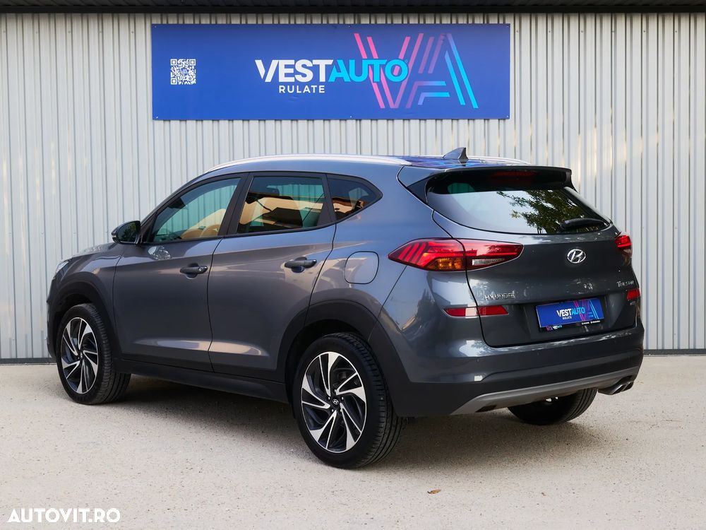 Hyundai Tucson 1.6 T-GDi 4WD 7DCT Premium - 9