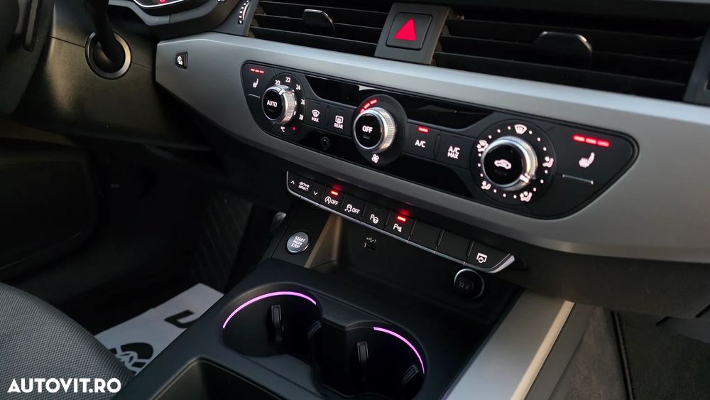 Audi A4 Avant 2.0 40 TDI S tronic MHEV S Line - 31