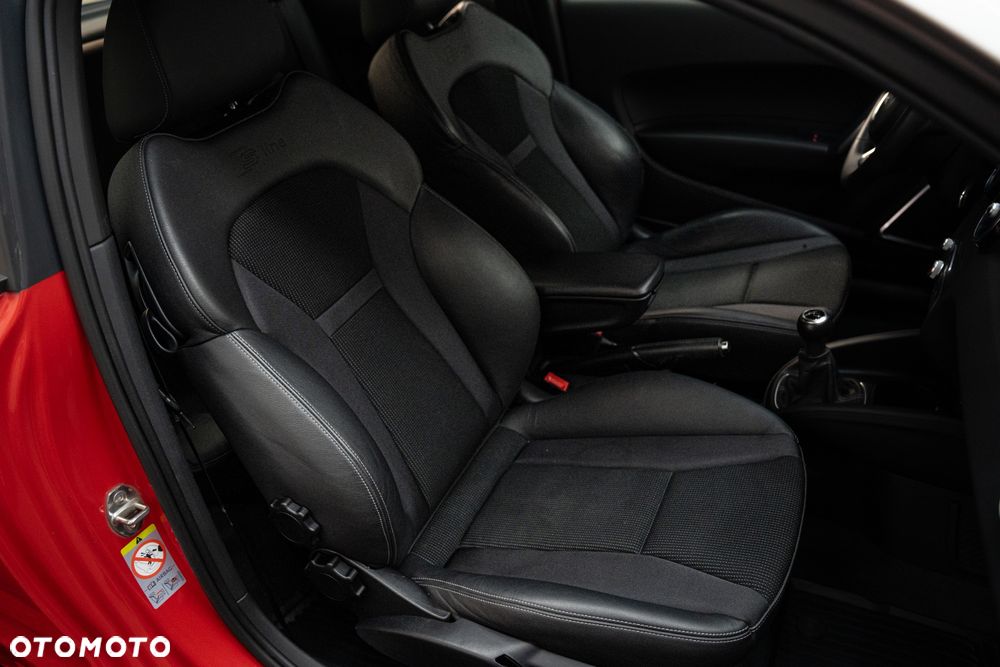 Audi A1 1.6 TDI S line edition - 38