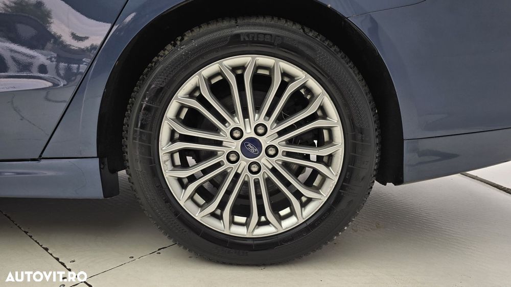 Ford Mondeo - 22