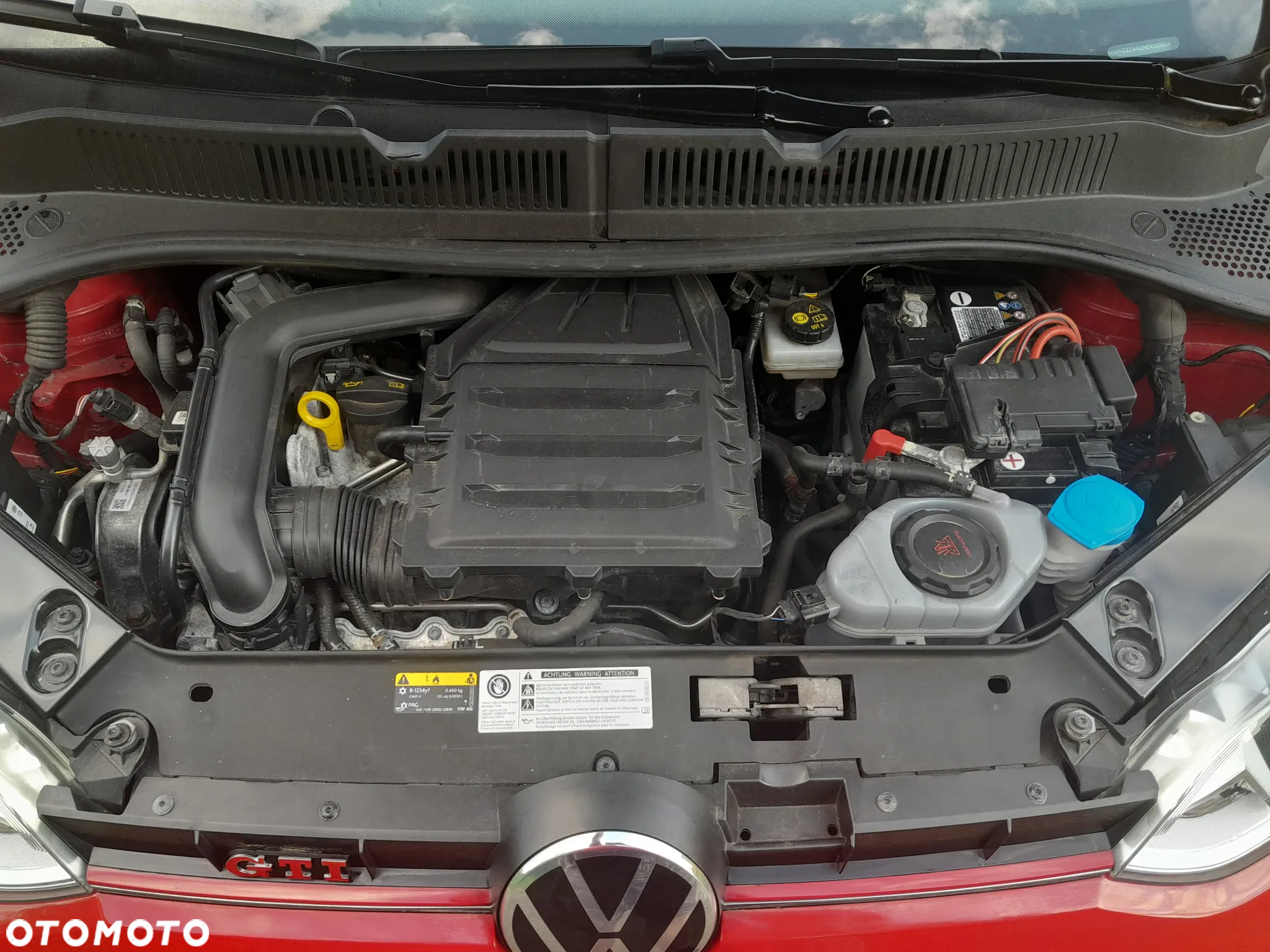 Volkswagen up! GTI - 28