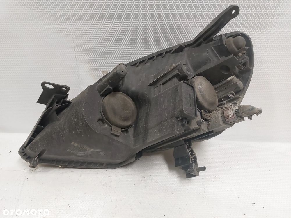 .  LAMPA PRZOD PRZEDNIA PRAWA OPEL ZAFIRA B LIFT - 5