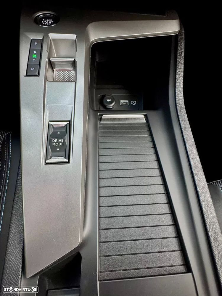Peugeot 308 1.2 Hybrid Allure e-DCS6 - 12