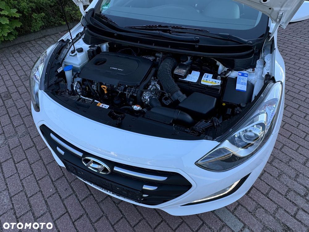 Hyundai i30 i30cw 1.6 CRDi Trend - 29