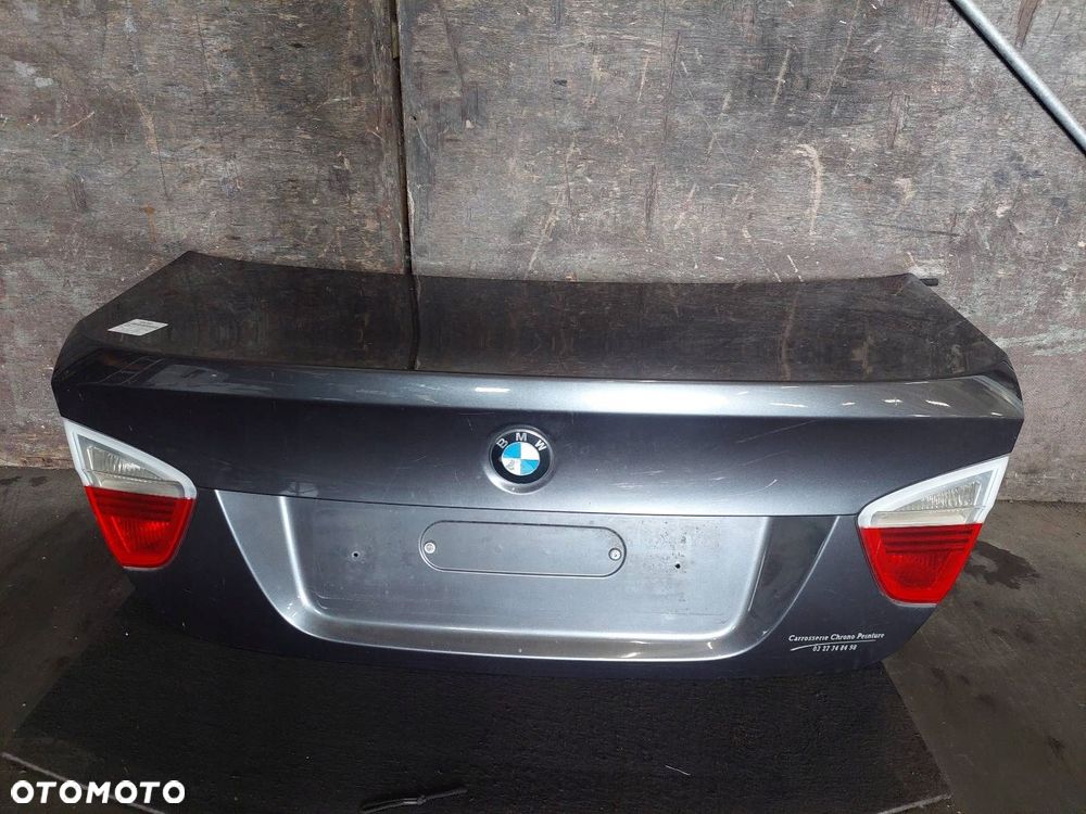 KOMPLETNY TYŁ BMW E90 320d A22/7  KLAPA BAGAŻNIKA ZDERZAK TYŁ LAMPY - 7
