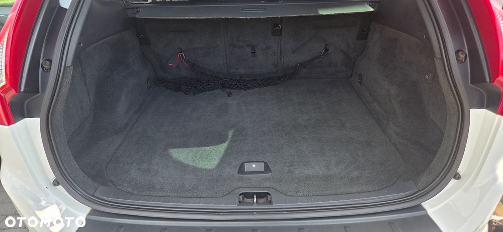 Volvo XC 60 D3 Momentum - 13