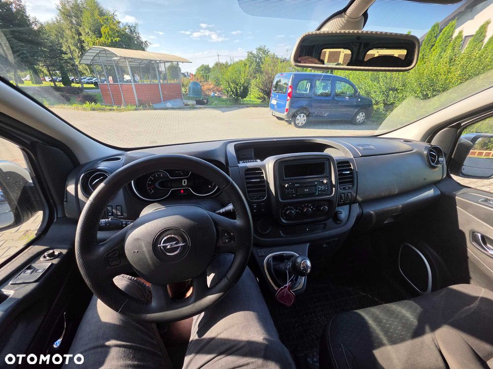 Opel Vivaro - 7