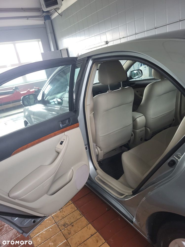 Toyota Avensis 2.0 D-4D Luna - 7