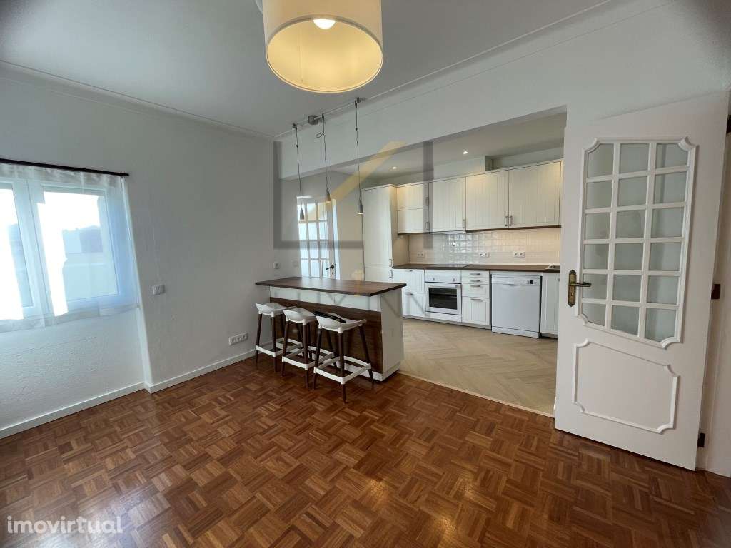 Apartamento T4 totalmente remodelado para arrendamento, Bairro do L... - Grande imagem: 3/43