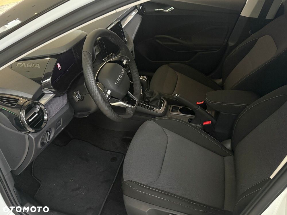 Skoda Fabia - 21