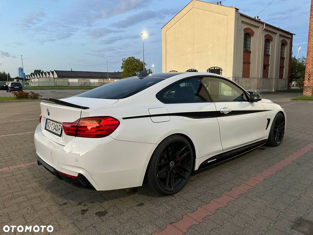 BMW Seria 4 428i xDrive M Sport - 9