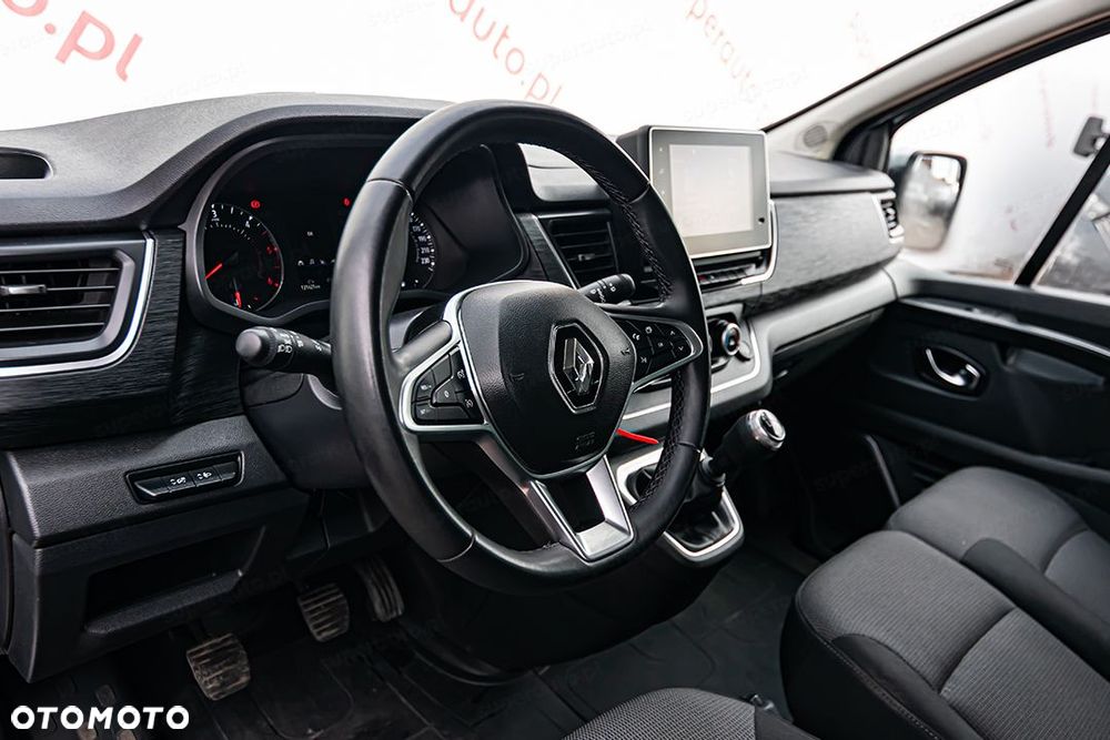 Renault Trafic - 13
