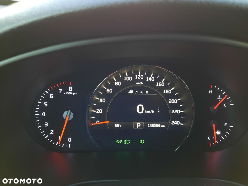 Kia Sorento - 31