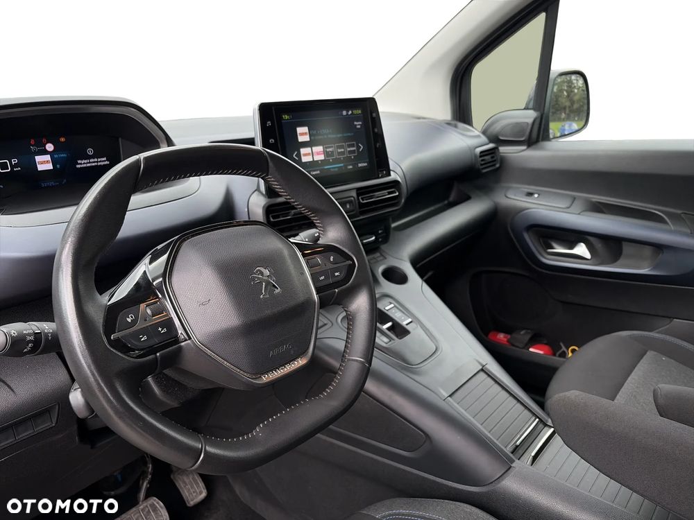 Peugeot Rifter 50kWh Allure - 16