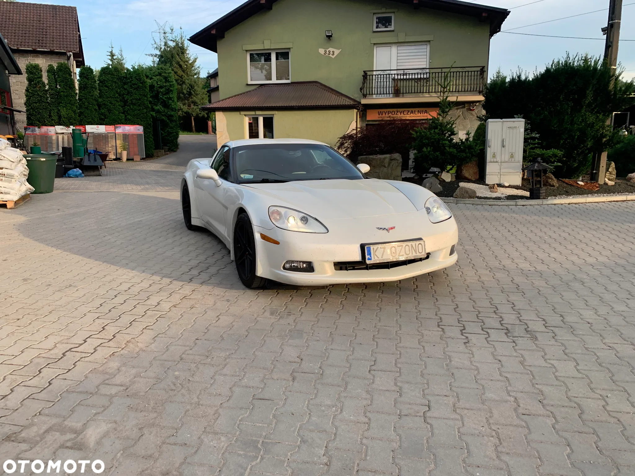 Chevrolet Corvette - 2