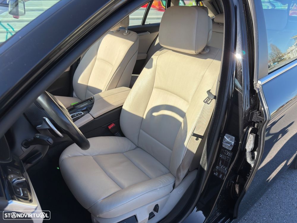 BMW 520 d Exclusive Auto 129g - 7