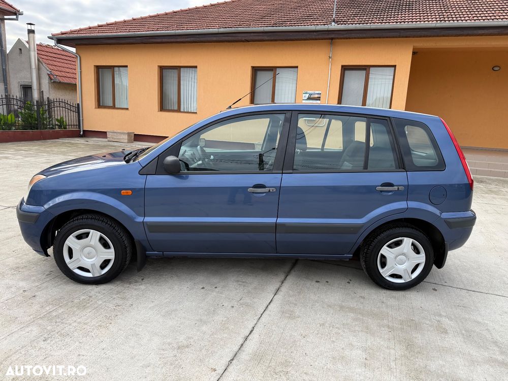 Ford Fusion 1.4 TDCI Ambiente - 10