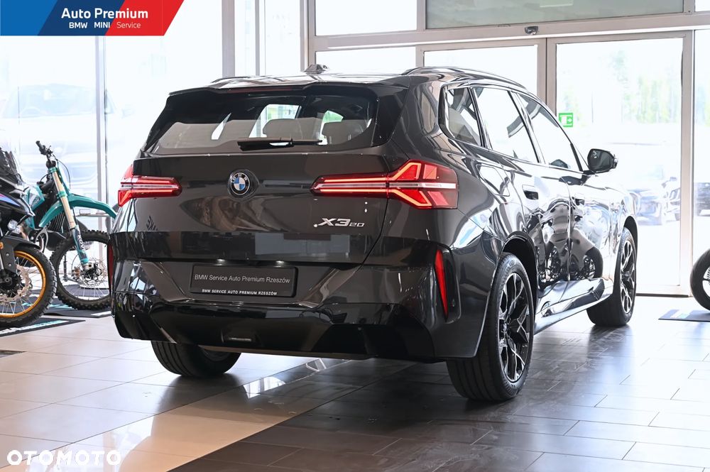 BMW X3 xDrive20 mHEV - 22