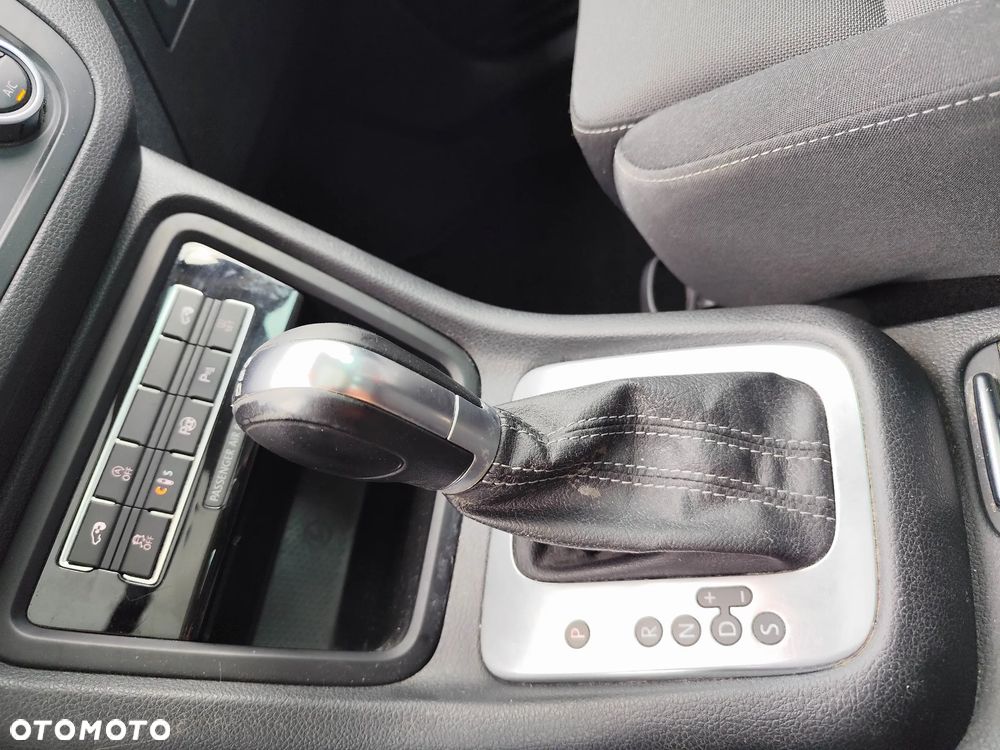 Volkswagen Sharan 2.0 TDI DSG BlueMotion Technology Life - 36
