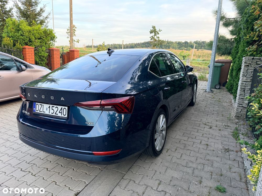Skoda Octavia 2.0 TSI 4x4 Style DSG - 3