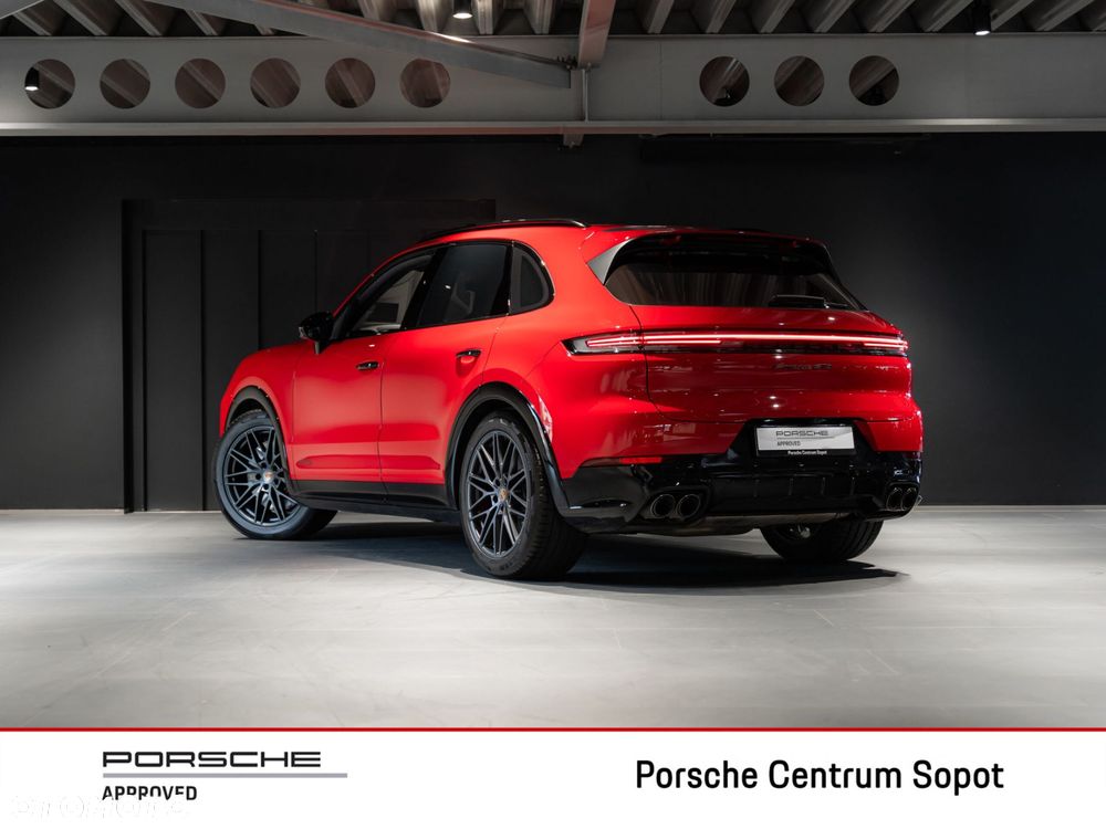 Porsche Cayenne GTS - 3