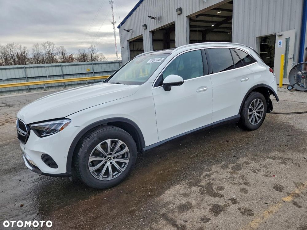 Mercedes-Benz GLC 300 4Matic 9G-TRONIC Avantgarde Advanced - 2