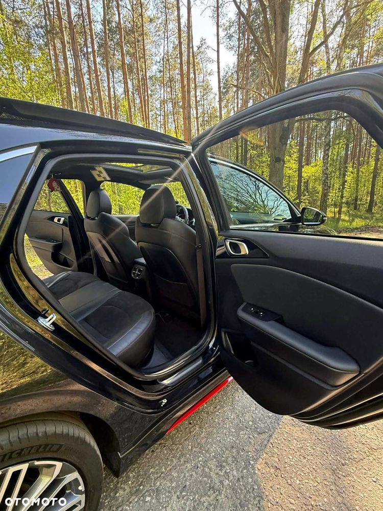 Kia Ceed 1.6 T-GDI DCT7 OPF GT - 7