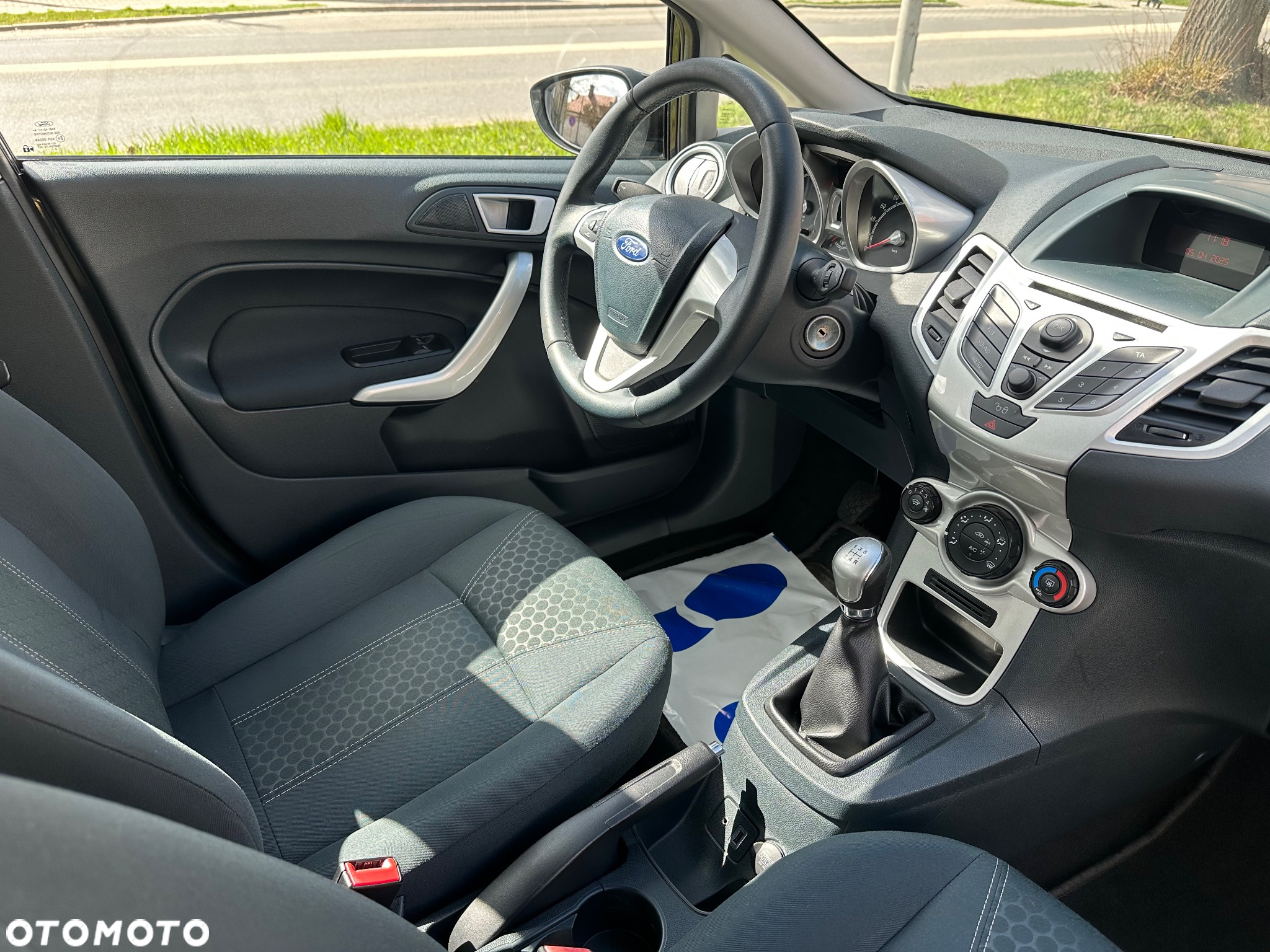 Ford Fiesta 1.25 Titanium - 14
