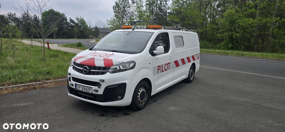 Opel Vivaro - 1