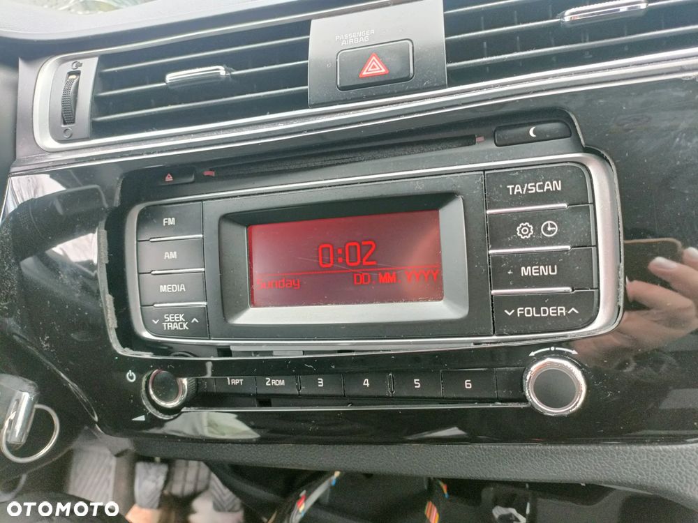 KIA RIO III 11-17 LIFT 2015 r. radioodtwarzacz radioodbiornik radio  * - 3
