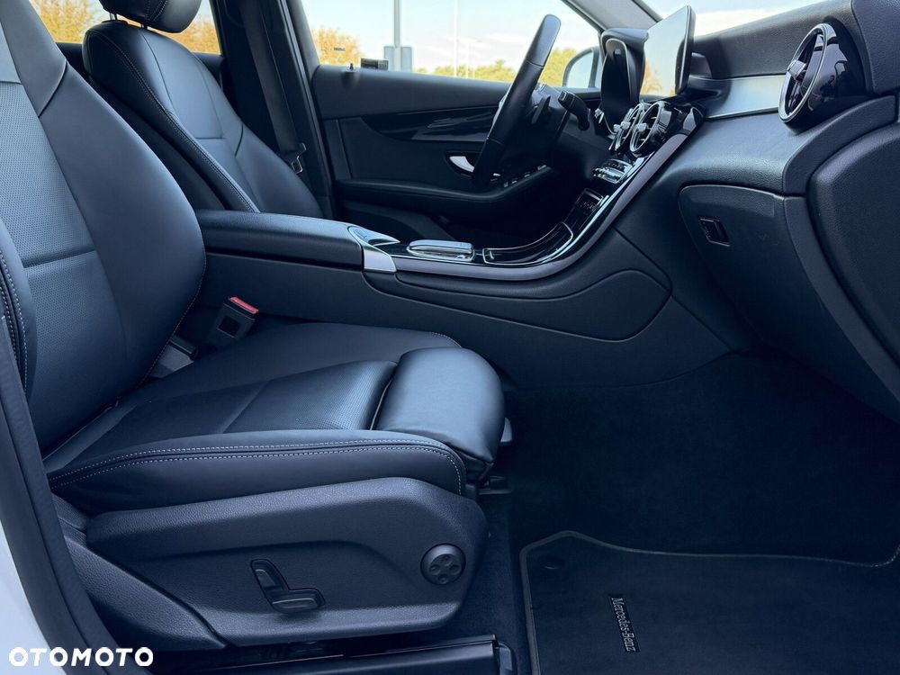 Mercedes-Benz GLC 200 d 4-Matic - 31