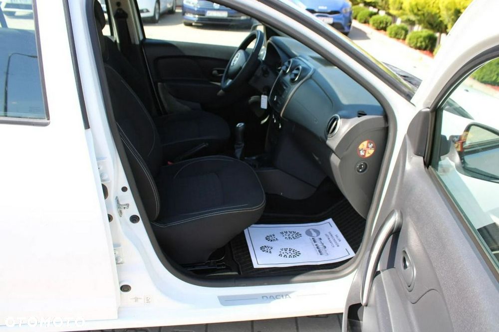 Dacia Sandero 1.2 16V 75 Ambiance - 29