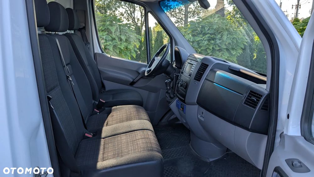 Mercedes-Benz SPRINTER - 5