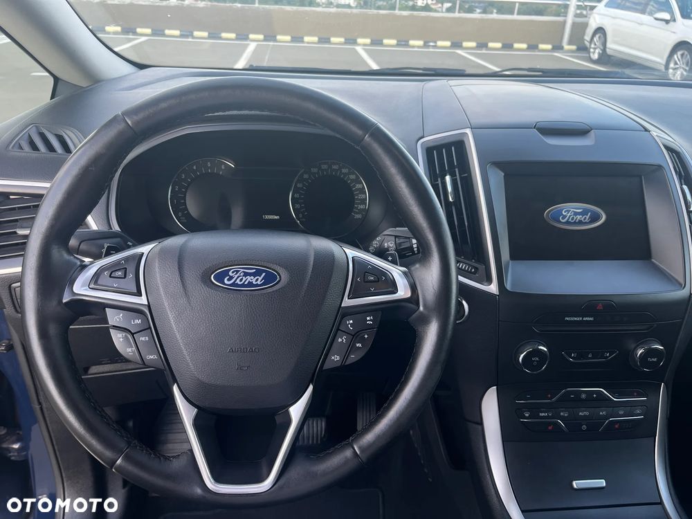 Ford S-Max 2.0 EcoBlue Titanium - 20