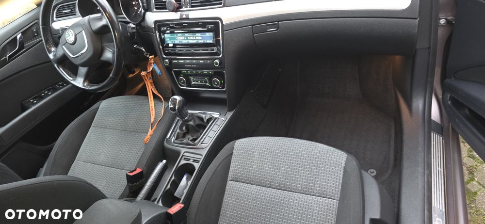 Skoda Superb 1.8 TSI Ambition - 21