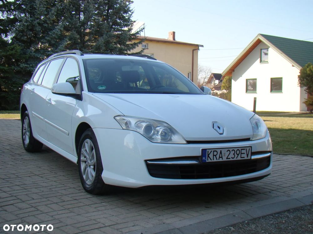 Renault Laguna - 1