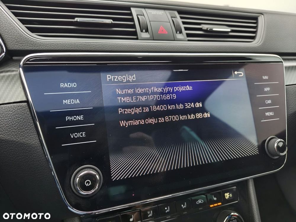 Skoda Superb 2.0 TSI 4x4 Sportline DSG - 19