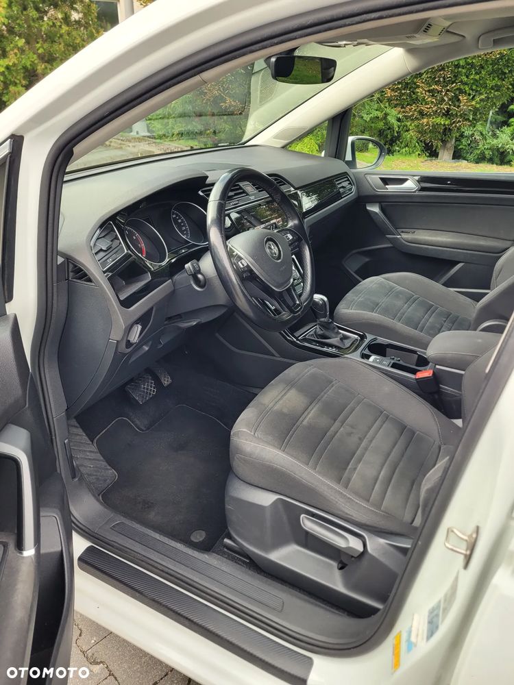 Volkswagen Touran 1.8 TSI BMT Highline DSG - 3