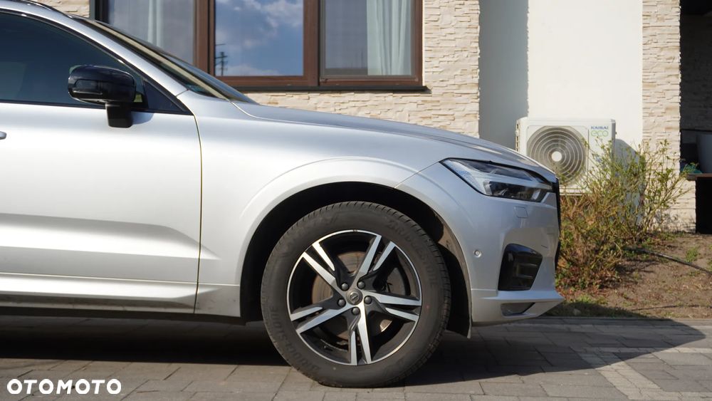 Volvo XC 60 B5 D AWD R-Design - 1