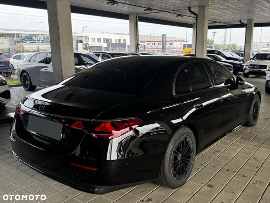 Mercedes-Benz Klasa E 200 d mHEV Avantgarde 9G-Tronic - 6