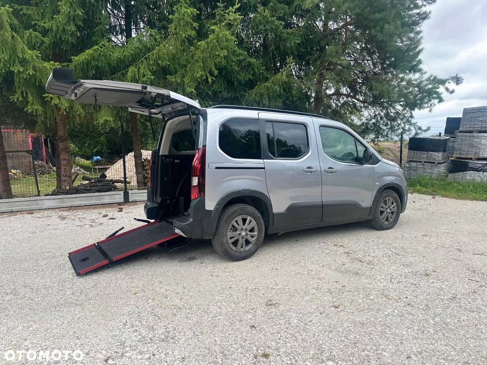 Peugeot Rifter - 4
